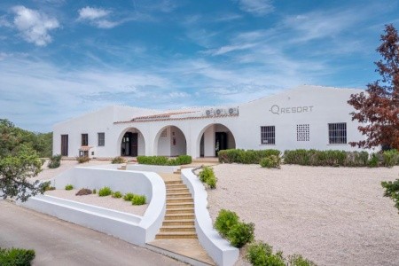 Q Resort - 8