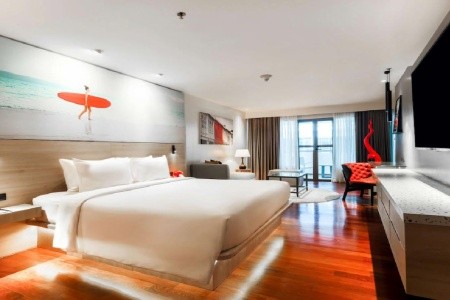 Radisson Red Phuket Patong Beach - 14