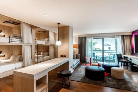Radisson Red Phuket Patong Beach - 24