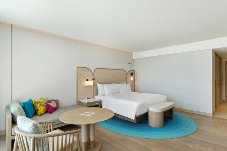 Thajsko Phuket Veranda Resort Phuket, Autograph Collection 14 dňový pobyt Raňajky Letecky Letisko: Praha July 2026 ( 1/07/26-14/07/26)