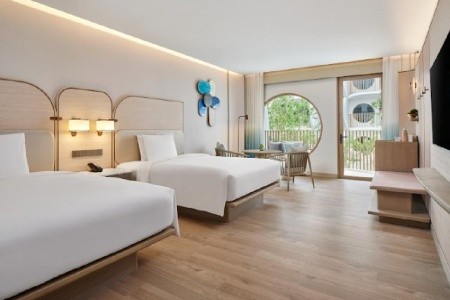 Thajsko Phuket Veranda Resort Phuket, Autograph Collection 14 dňový pobyt Raňajky Letecky Letisko: Praha July 2026 ( 1/07/26-14/07/26)