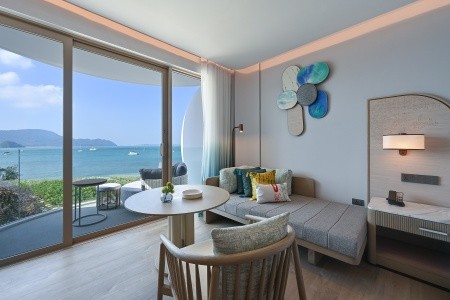 Thajsko Phuket Veranda Resort Phuket, Autograph Collection 14 dňový pobyt Raňajky Letecky Letisko: Praha July 2026 ( 1/07/26-14/07/26)