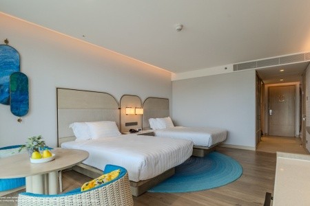 Thajsko Phuket Veranda Resort Phuket, Autograph Collection 14 dňový pobyt Raňajky Letecky Letisko: Praha July 2026 ( 1/07/26-14/07/26)