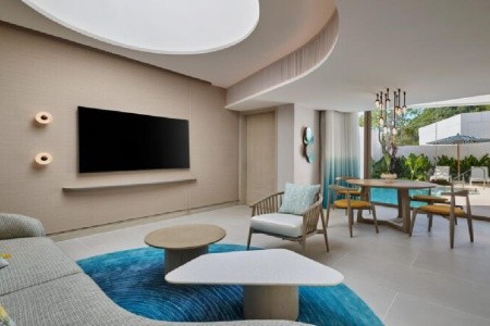 Thajsko Phuket Veranda Resort Phuket, Autograph Collection 14 dňový pobyt Raňajky Letecky Letisko: Praha July 2026 ( 1/07/26-14/07/26)