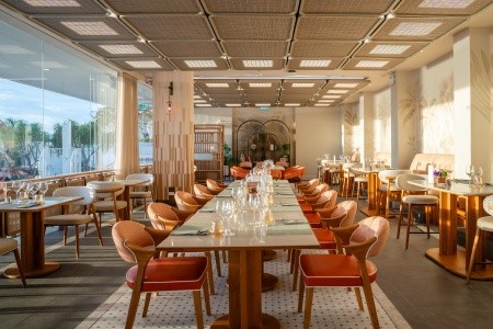 Thajsko Phuket Veranda Resort Phuket, Autograph Collection 14 dňový pobyt Raňajky Letecky Letisko: Praha July 2026 ( 1/07/26-14/07/26)