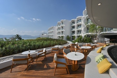 Thajsko Phuket Veranda Resort Phuket, Autograph Collection 14 dňový pobyt Raňajky Letecky Letisko: Praha July 2026 ( 1/07/26-14/07/26)