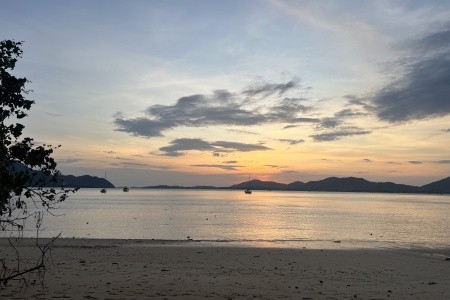 Thajsko Phuket Veranda Resort Phuket, Autograph Collection 14 dňový pobyt Raňajky Letecky Letisko: Praha July 2026 ( 1/07/26-14/07/26)