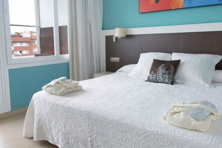 Španielsko Costa Brava Oasis Park 12 dňový pobyt Polpenzia Letecky Letisko: Praha June 2026 (23/06/26- 4/07/26)