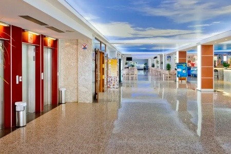 Španielsko Costa Brava Oasis Park 12 dňový pobyt Polpenzia Letecky Letisko: Praha June 2026 (23/06/26- 4/07/26)