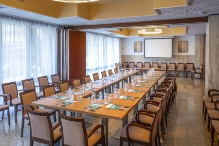 Španielsko Costa Brava Oasis Park 12 dňový pobyt Polpenzia Letecky Letisko: Praha June 2026 (23/06/26- 4/07/26)