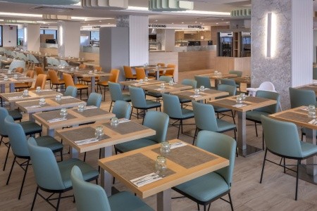 Španielsko Costa Brava Oasis Park 12 dňový pobyt Polpenzia Letecky Letisko: Praha June 2026 (23/06/26- 4/07/26)