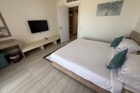 Titanic Beach Spa & Aquapark - 57