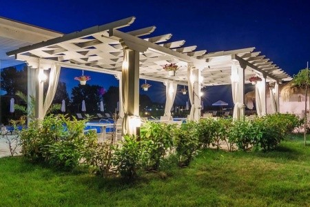 Apolonia Resort - 10