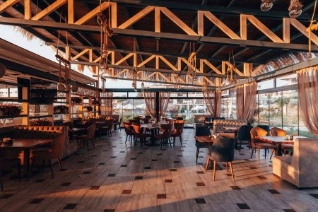 Apolonia Resort - 11