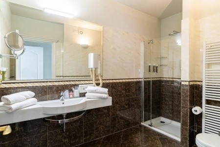 Monastero Suites & Wellness Resort (Sioano Del Lago) - 16