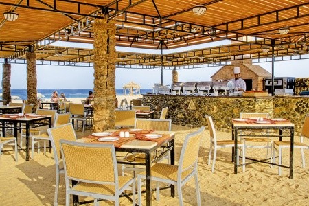 Gorgonia Beach Resort - 37