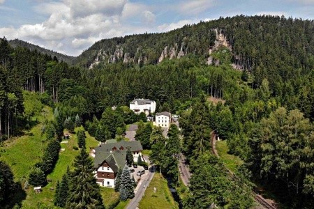 Skály (Teplice Nad Metují)