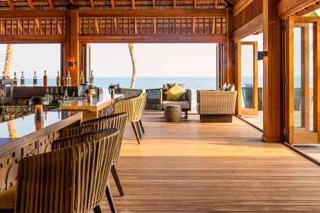 Maldivy Lhaviyani Atol Hurawalhi Resort Maldives 11 dňový pobyt Polpenzia Letecky Letisko: Praha June 2026 (17/06/26-27/06/26)