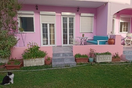 Livadi - Studia A Apartmány - 2