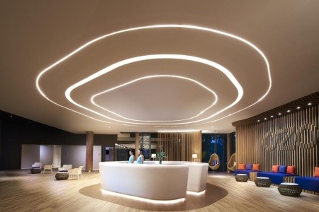 Thajsko Phuket Ozo Phuket 13 dňový pobyt Polpenzia Letecky Letisko: Viedeň February 2027 (13/02/27-25/02/27)