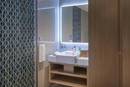 Thajsko Phuket Ozo Phuket 13 dňový pobyt Polpenzia Letecky Letisko: Viedeň February 2027 (13/02/27-25/02/27)