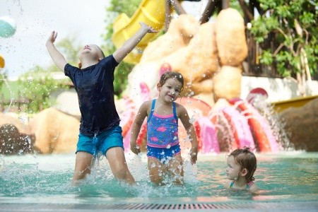 Thajsko Phuket Ozo Phuket 13 dňový pobyt Polpenzia Letecky Letisko: Viedeň February 2027 (13/02/27-25/02/27)