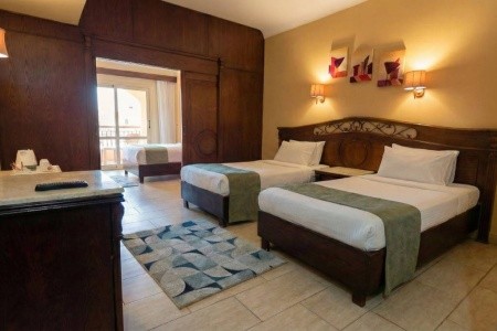 Regency Plaza Aquapark & Spa - 74