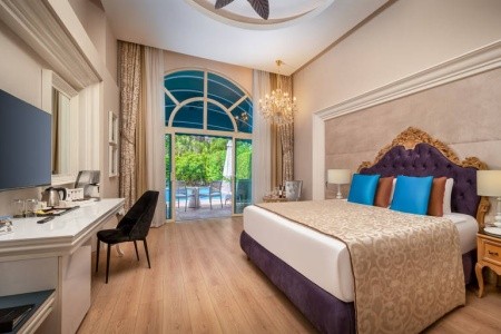 Delphin Imperial - 45