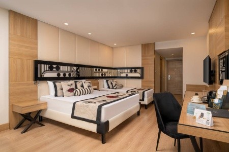 Delphin Imperial - 51