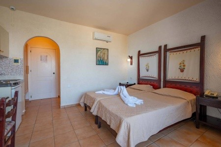 Lefkoniko Beach - 27