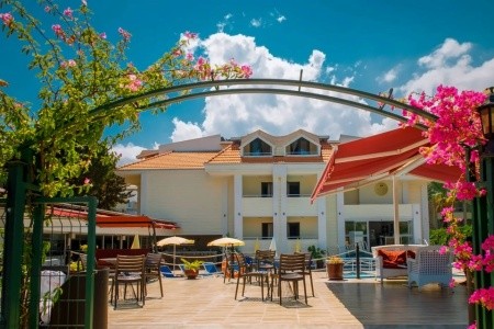 Emily Rose (Ex. Monk Boutique) - 3