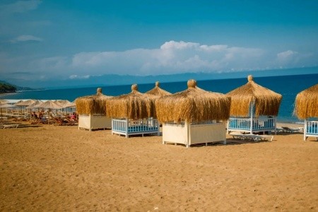 Emily Rose (Ex. Monk Boutique) - 21