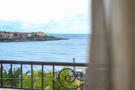 Effect Saint Mina - 8