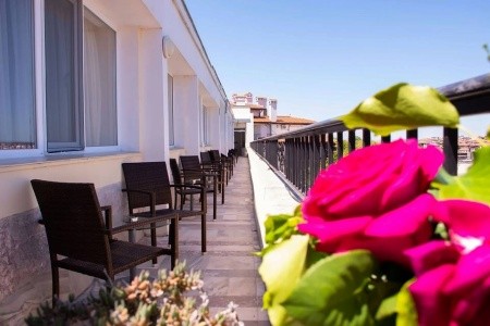 Effect Saint Mina - 10