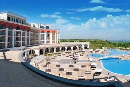 Lighthouse Golf & Spa Hotel - 2