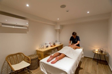 La Stella Suites - 13