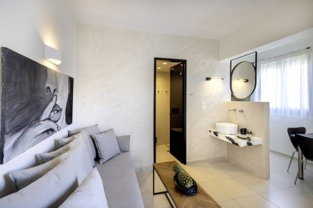 La Stella Suites - 22