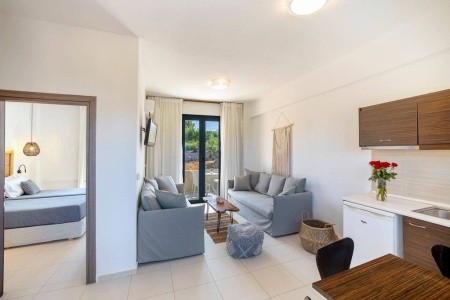 La Stella Suites - 24