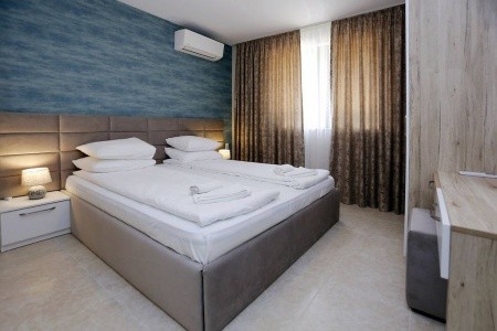 Green Life Beach Resort - 36