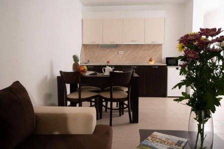 Green Life Beach Resort - 45