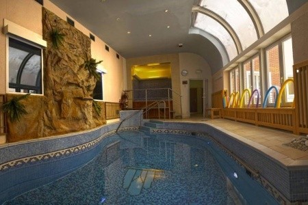 Česká republika Západné Čechy Richard 5 dňový pobyt Raňajky Vlastná April 2026 (11/04/26-15/04/26)