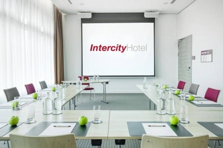 Maďarsko Budapešť a okolie Intercity Hotel Budapest 3 dňový pobyt Raňajky Vlastná November 2026 (29/11/26- 1/12/26)