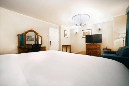 Stanford (New York City) - 15