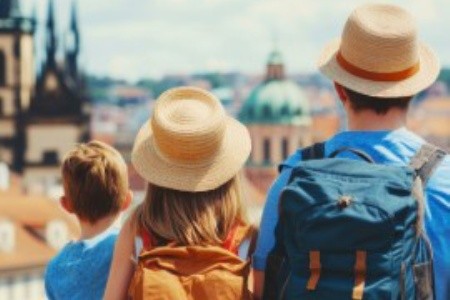 Húsvéti városnézés 2026: 10 rejtett európai úti cél az ismert turistamágnes helyeken túl