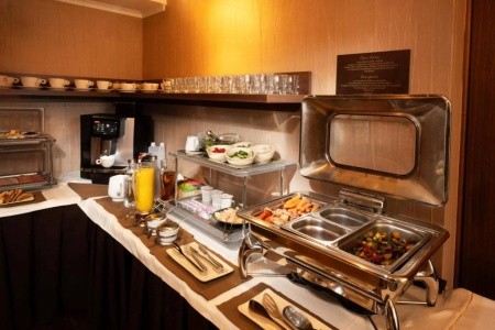 Mama's Design & Boutique - 17