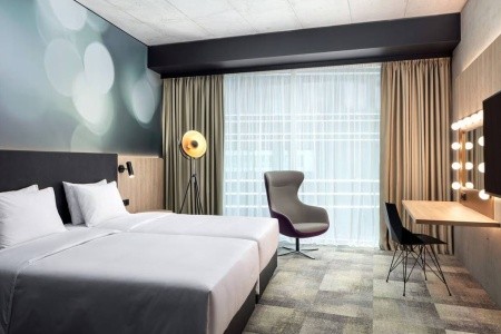 Česká republika Praha a okolie Stages Hotel Prague 5 dňový pobyt Raňajky Vlastná April 2026 ( 5/04/26- 9/04/26)