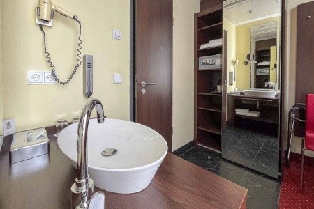 Best Western Plus Plaza Berlin Kurfürstendamm - 8