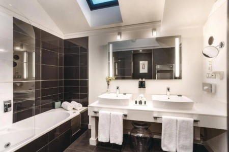 Barcelo Brno Palace - 10