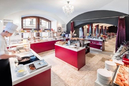 Barcelo Brno Palace - 13