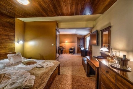 Slovensko Vysoké Tatry Borovica 7 dňový pobyt Raňajky Vlastná July 2026 ( 1/07/26- 7/07/26)